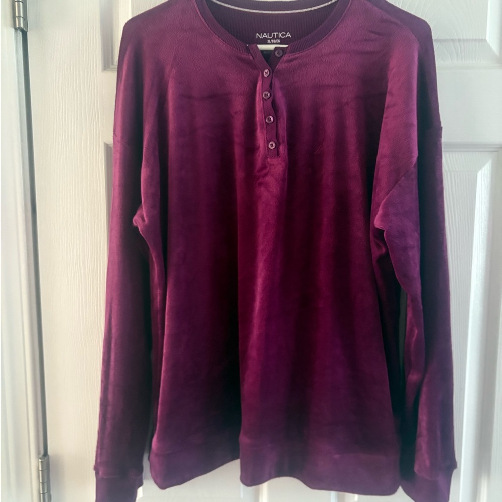 Nautica Burgundy Long Sleeve Henley Shirt. Women size XL. Like new!